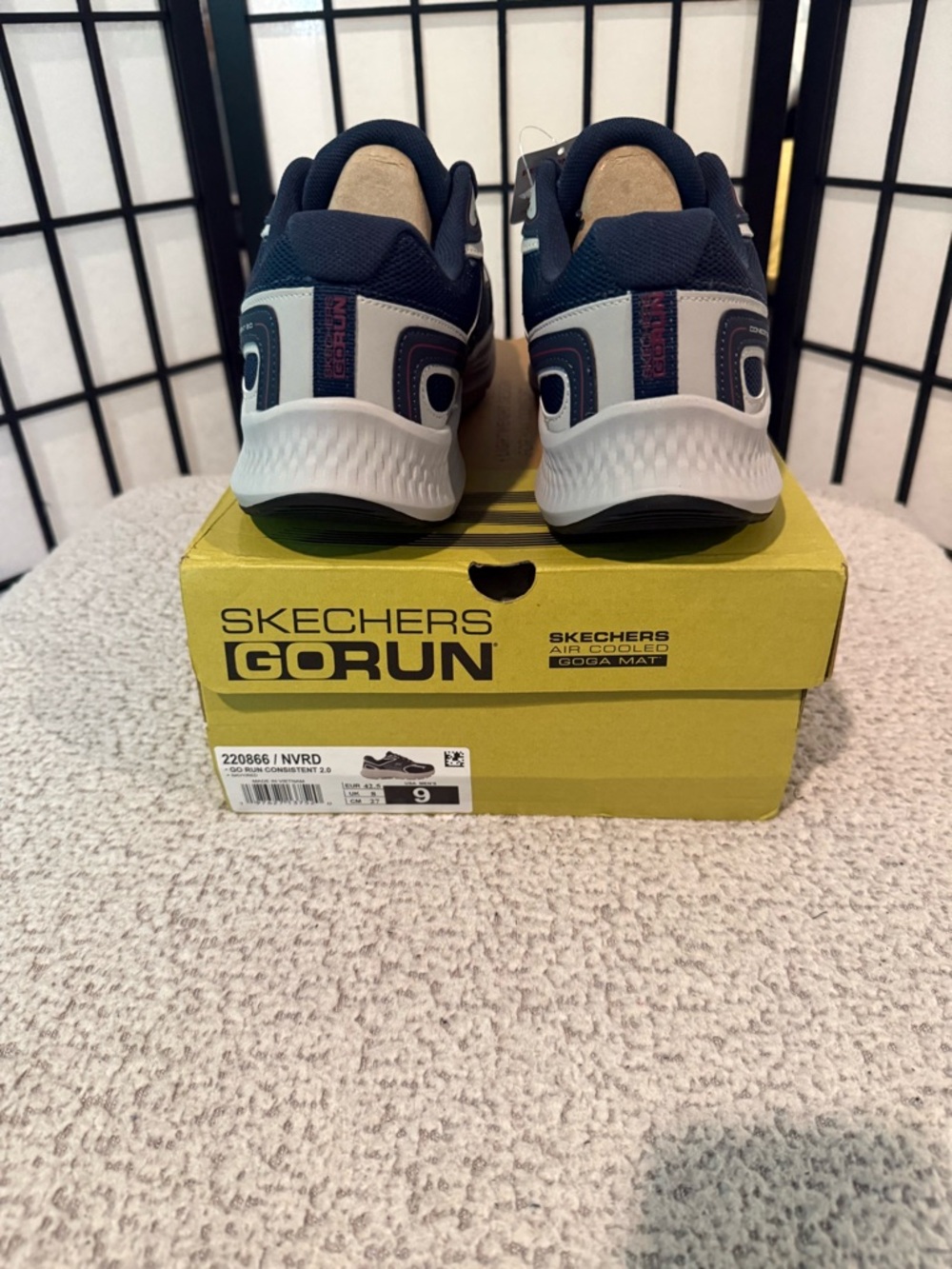 Skechers GO RUN Consistent 2.0 Navy Red Men’s Size 9 Athletic Running Shoes NEW - Picture 5 of 5